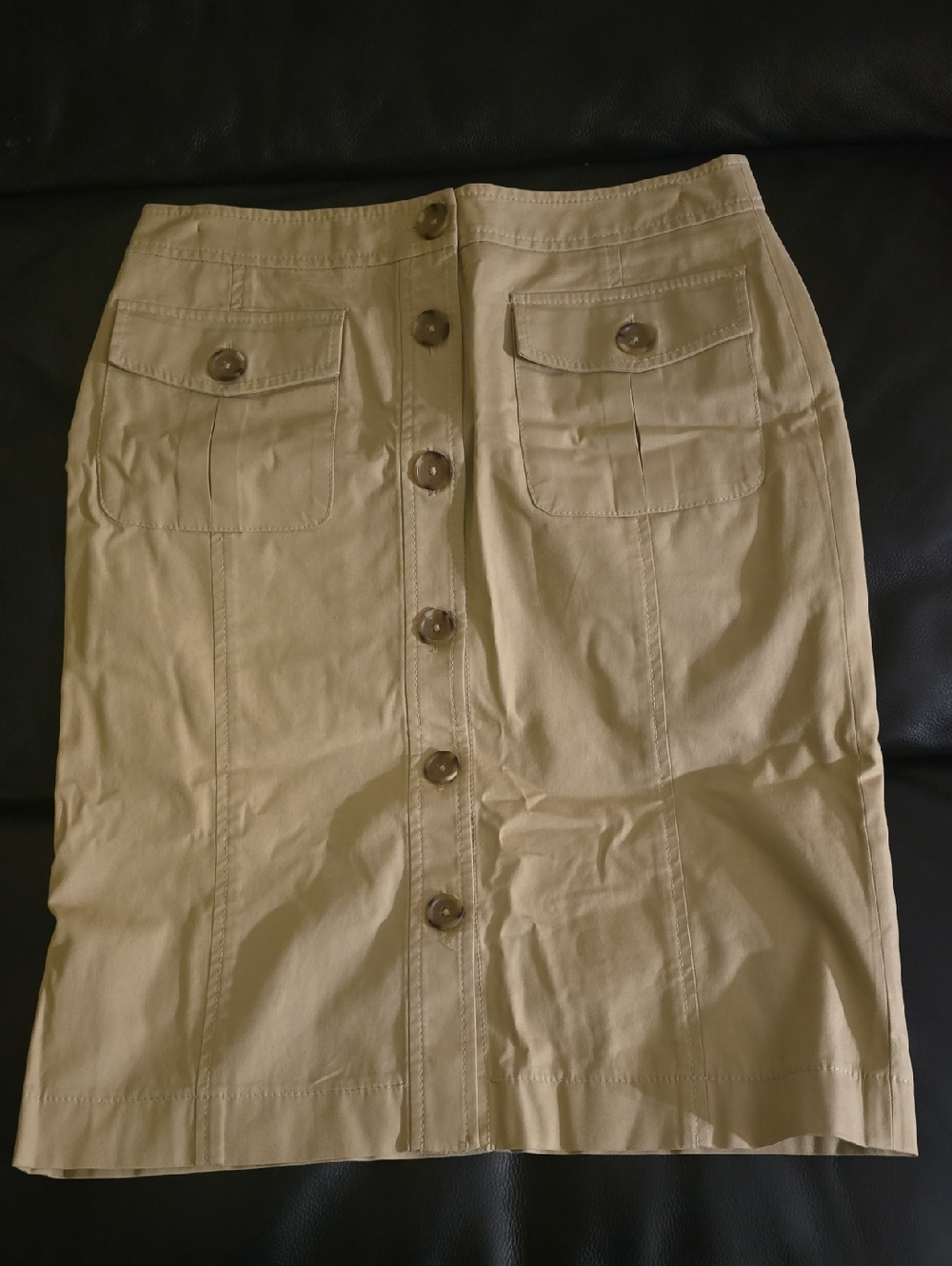 Banana Republic Button-Front Pencil Skirt in Khaki - Picture 2 of 7